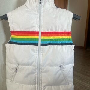dELiA*s 1996 White Puffer Vest with Rainbow Stripe